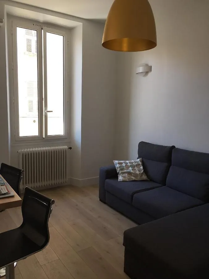 Cosy Apartment Cannes 0*,